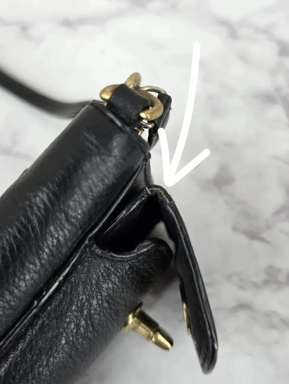 Coach Campbell Vintage Black Leather Wristlet Phone Pouch Gold Turn-Lock SLG